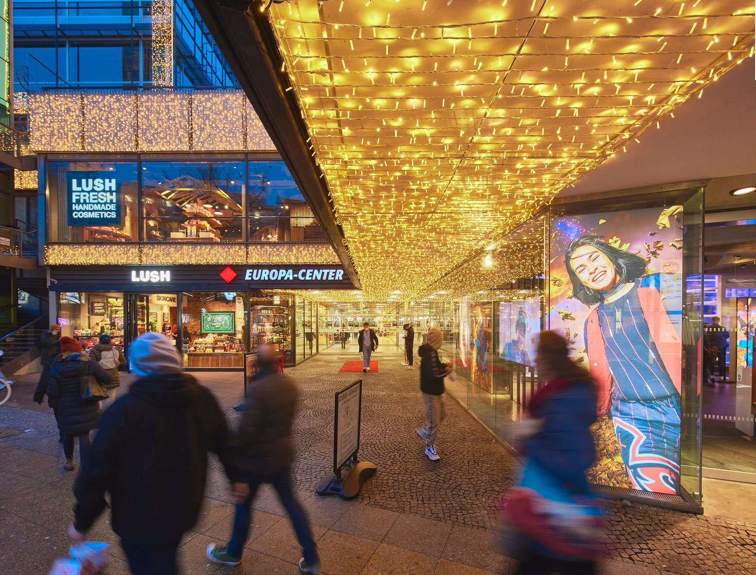 FirstChristmas-EuropaCenter-1221-k-122-min